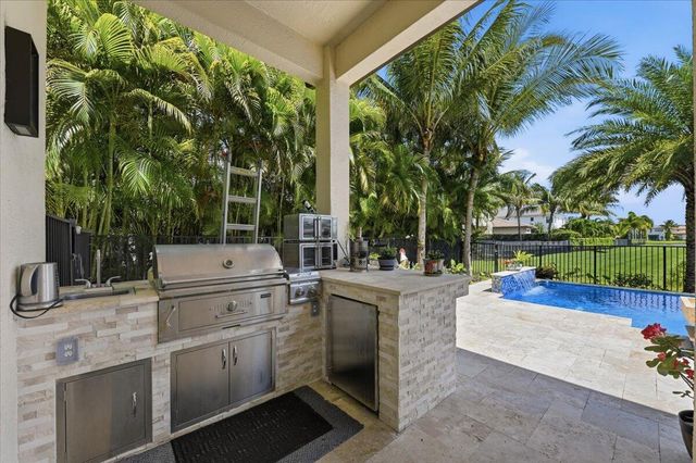 9769 Bozzano Drive, Delray Beach, FL 33446