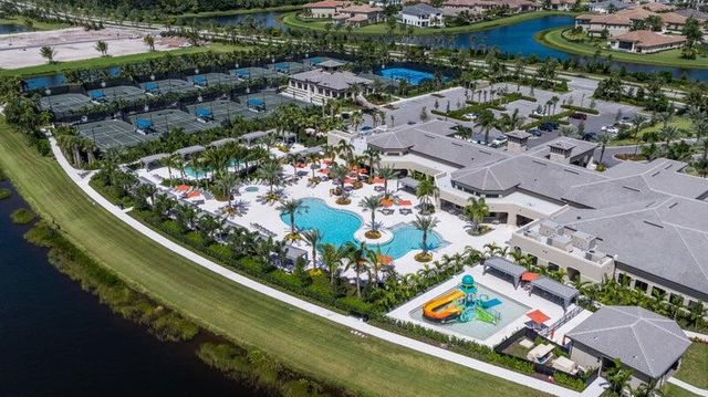 9769 Bozzano Drive, Delray Beach, FL 33446