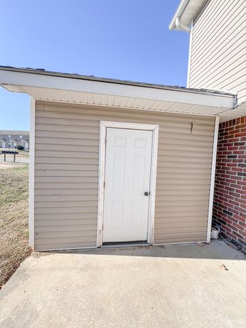 1217 Ash Ridge Dr Unit E, Clarksville, TN 37042