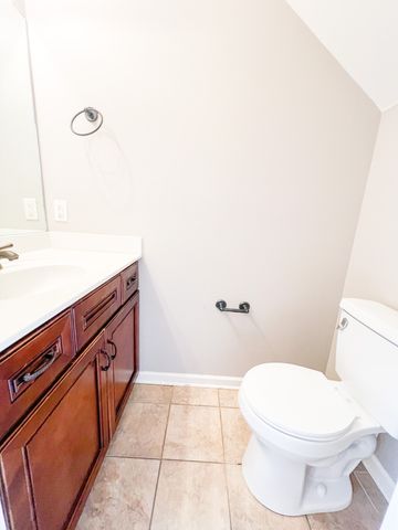 1217 Ash Ridge Dr Unit E, Clarksville, TN 37042