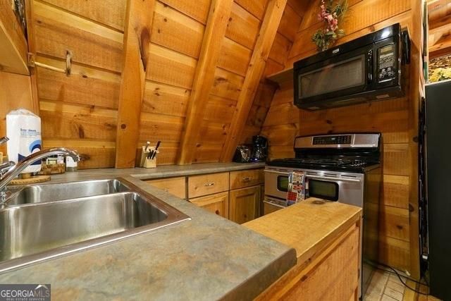 130 Mustang Creek Road, Cleveland, GA 30528