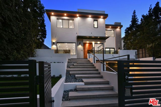 4233 Costello Avenue, Sherman Oaks, CA 91423