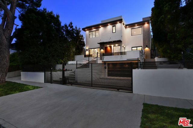 4233 Costello Avenue, Sherman Oaks, CA 91423
