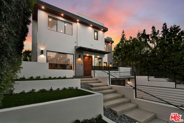4233 Costello Avenue, Sherman Oaks, CA 91423