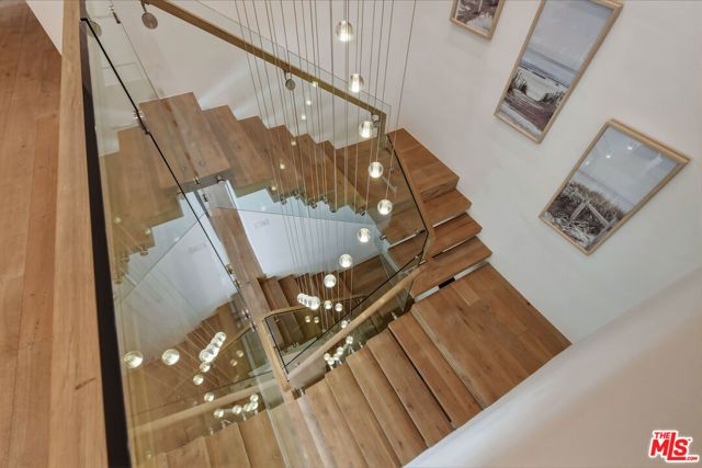 4233 Costello Avenue, Sherman Oaks, CA 91423