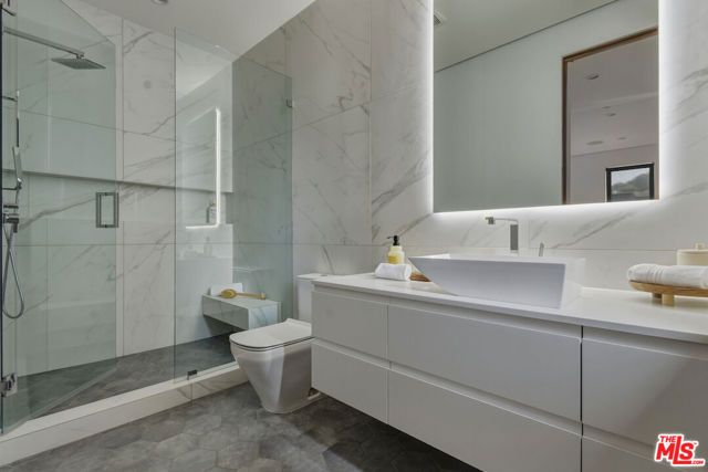 4233 Costello Avenue, Sherman Oaks, CA 91423