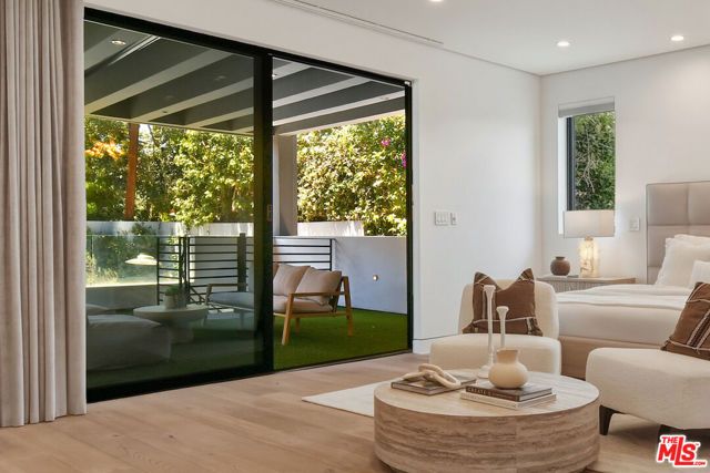 4233 Costello Avenue, Sherman Oaks, CA 91423