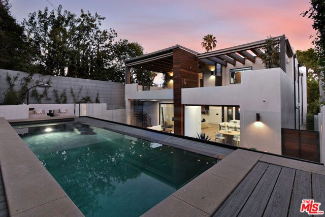 4233 Costello Avenue, Sherman Oaks, CA 91423
