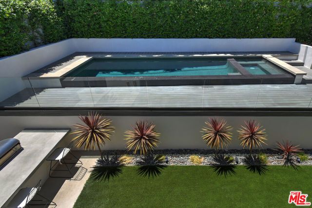 4233 Costello Avenue, Sherman Oaks, CA 91423