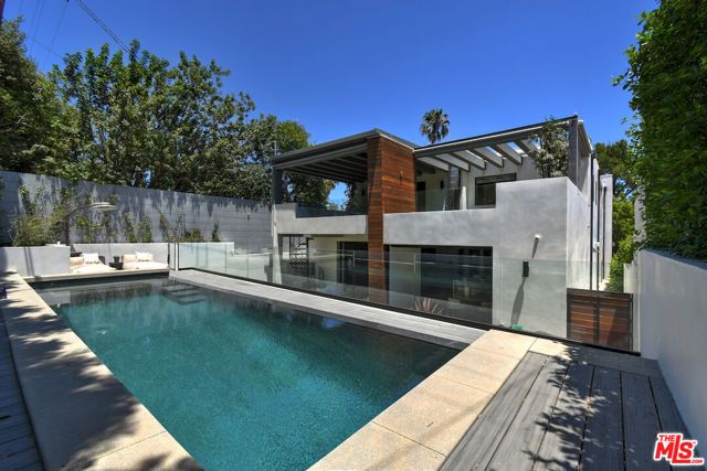 4233 Costello Avenue, Sherman Oaks, CA 91423