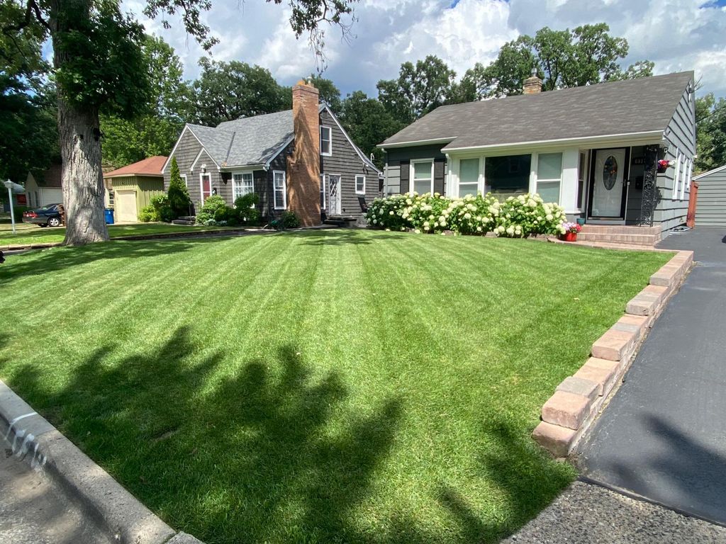 6917 Knox Avenue S, Richfield, MN 55423