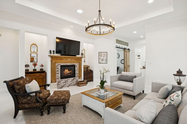 405 Green Valley Drive, Mckinney, TX 75071