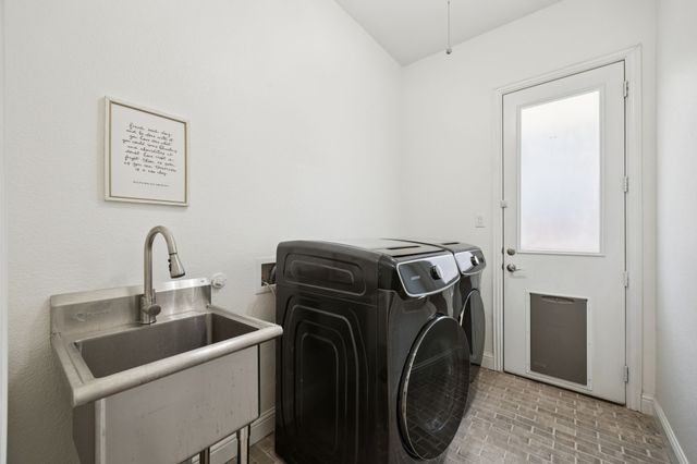 405 Green Valley Drive, Mckinney, TX 75071