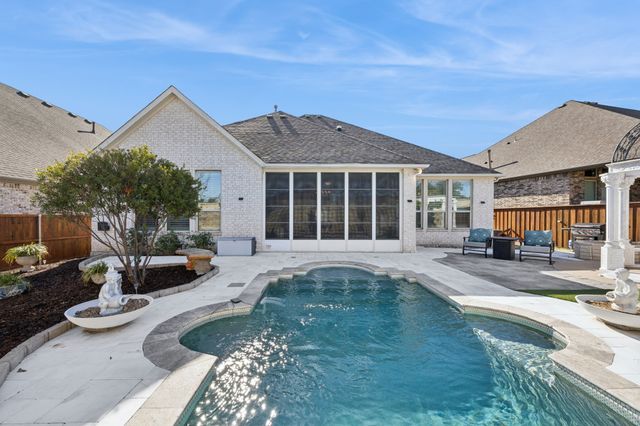 405 Green Valley Drive, Mckinney, TX 75071