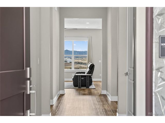 289 Leafy Aster Ln, Castle Rock, CO 80104