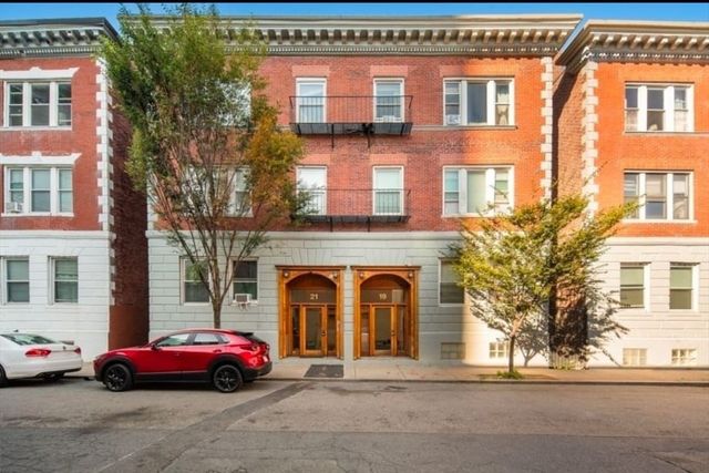 21 Aberdeen Street 3, Boston, MA 02215