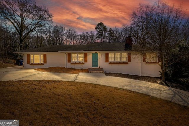 295 Oakland Drive, Gainesville, GA 30501