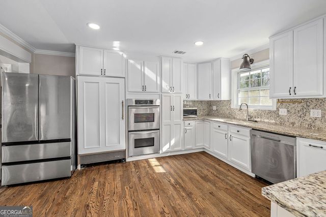 295 Oakland Drive, Gainesville, GA 30501