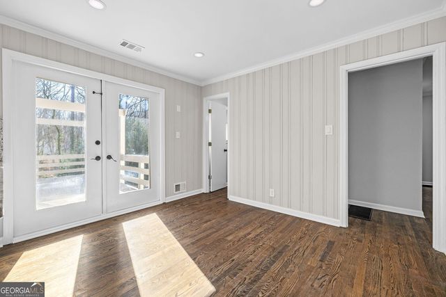 295 Oakland Drive, Gainesville, GA 30501