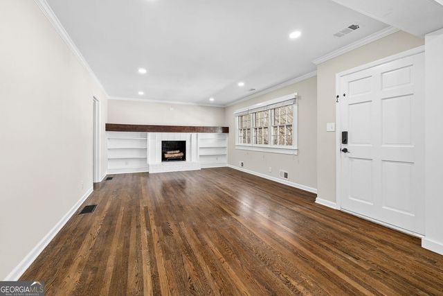 295 Oakland Drive, Gainesville, GA 30501