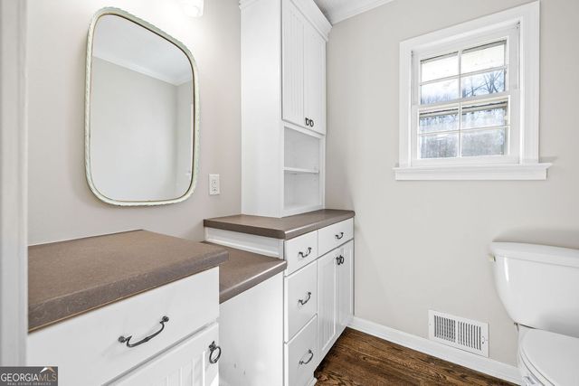 295 Oakland Drive, Gainesville, GA 30501