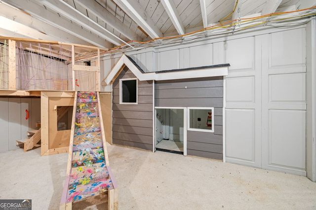 295 Oakland Drive, Gainesville, GA 30501