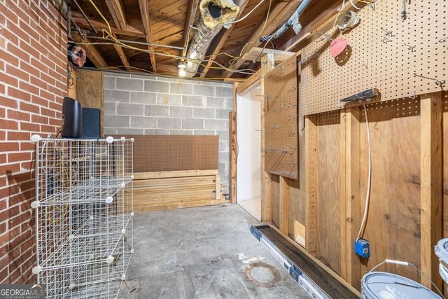 295 Oakland Drive, Gainesville, GA 30501