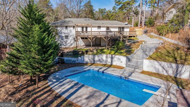 295 Oakland Drive, Gainesville, GA 30501
