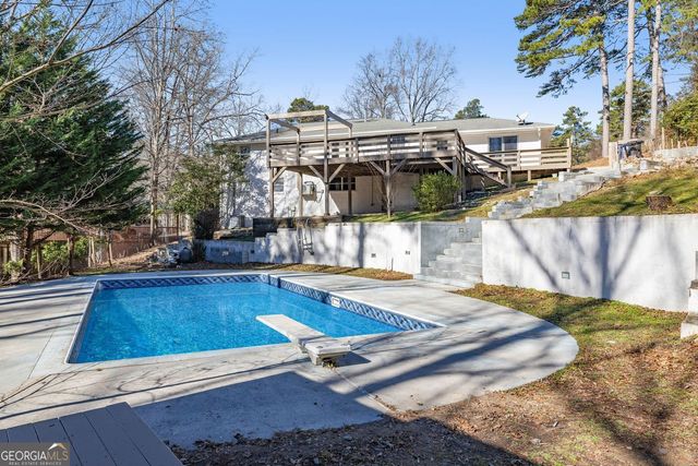 295 Oakland Drive, Gainesville, GA 30501