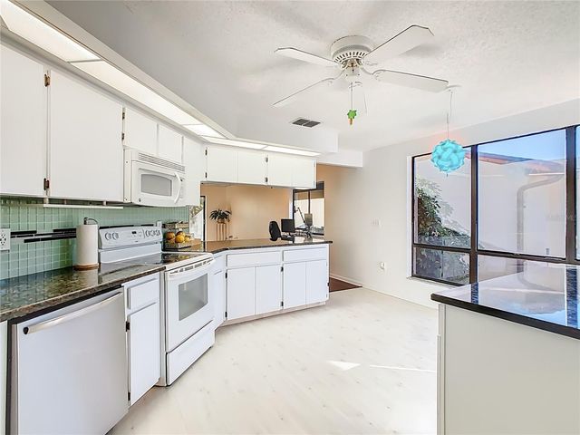 4406 GLENNS LANDING, Winter Haven, FL 33884