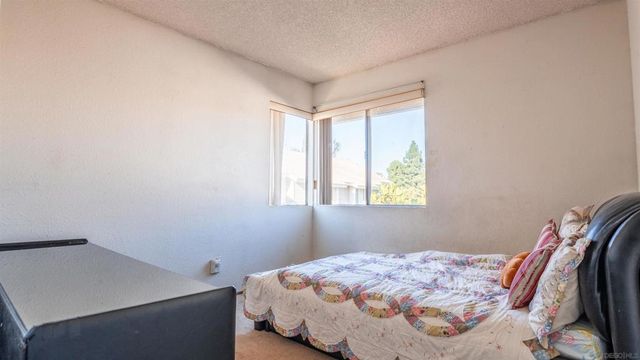 7483 Tooma St B, San Diego, CA 92139