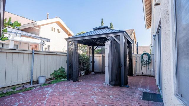7483 Tooma St B, San Diego, CA 92139