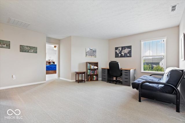 11851 Highline Court, Noblesville, IN 46060