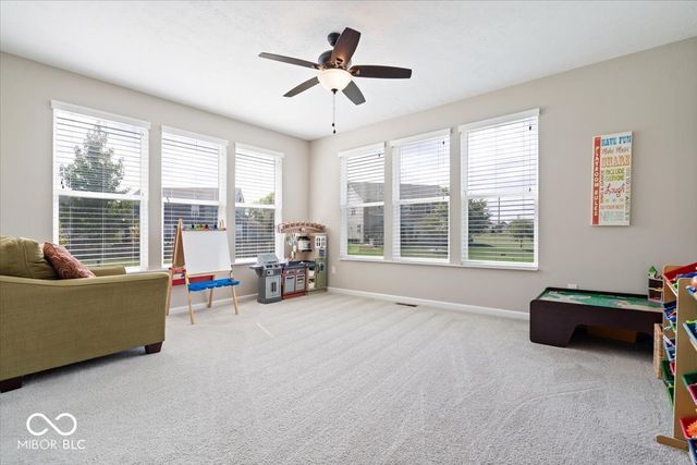 11851 Highline Court, Noblesville, IN 46060