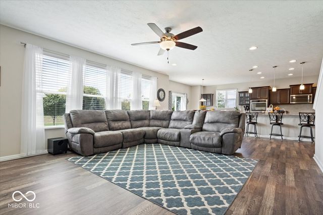 11851 Highline Court, Noblesville, IN 46060