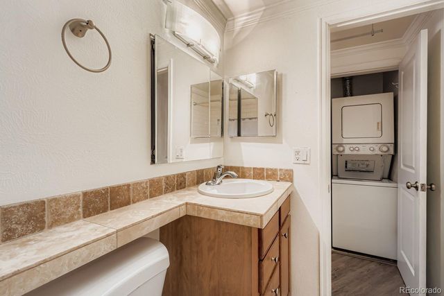 1327 Steele Street 102, Denver, CO 80206