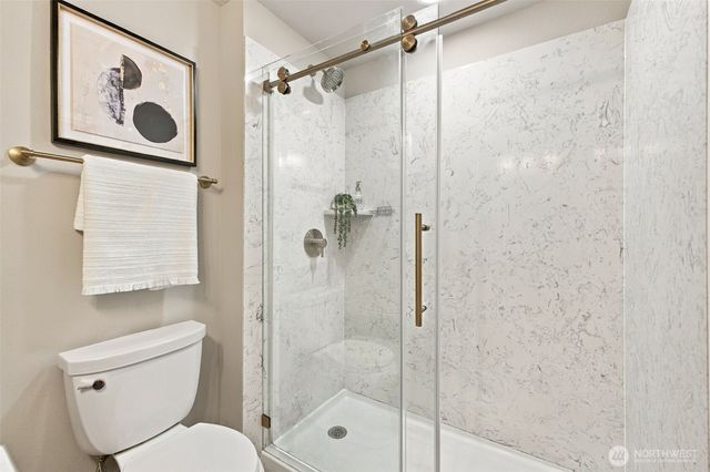 3860 NE 41st Street, Seattle, WA 98105