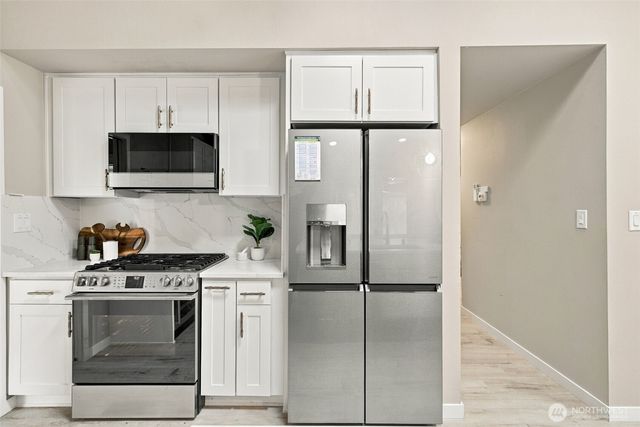 3860 NE 41st Street, Seattle, WA 98105