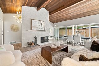 3860 NE 41st Street, Seattle, WA 98105
