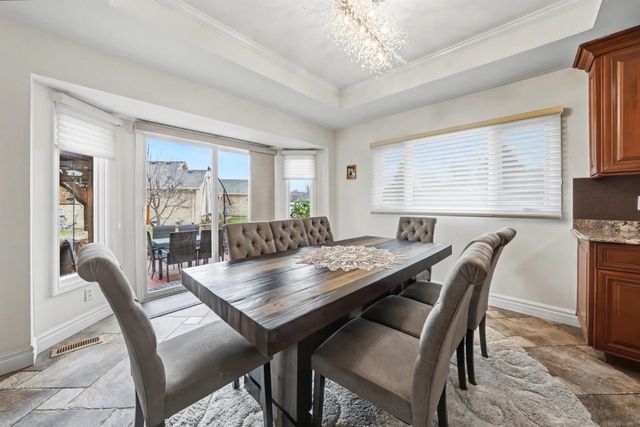 47310 Beacon Square Drive, Macomb, MI 48044