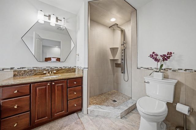 47310 Beacon Square Drive, Macomb, MI 48044