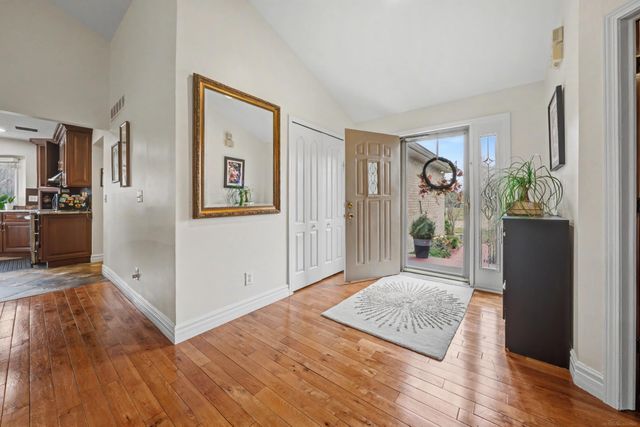 47310 Beacon Square Drive, Macomb, MI 48044