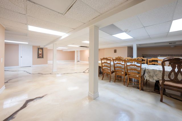 47310 Beacon Square Drive, Macomb, MI 48044