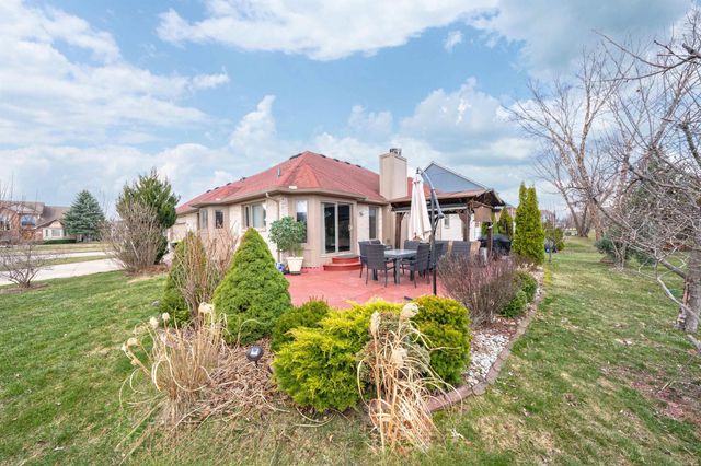 47310 Beacon Square Drive, Macomb, MI 48044