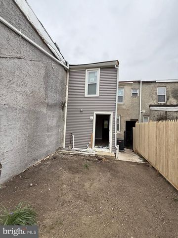 917 S 8TH ST, Camden, NJ 08103