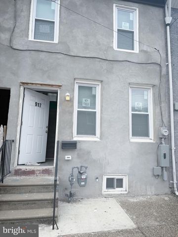 917 S 8TH ST, Camden, NJ 08103