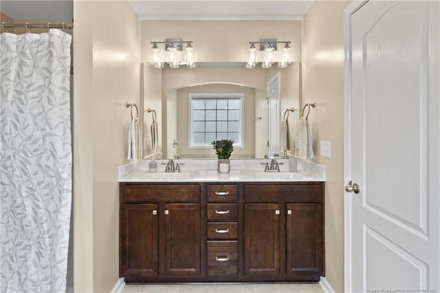 454 Blackhawk Lane, Raeford, NC 28376