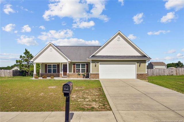 454 Blackhawk Lane, Raeford, NC 28376