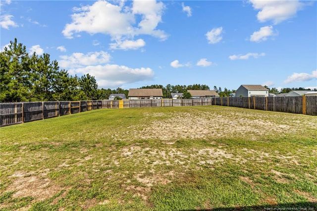 454 Blackhawk Lane, Raeford, NC 28376