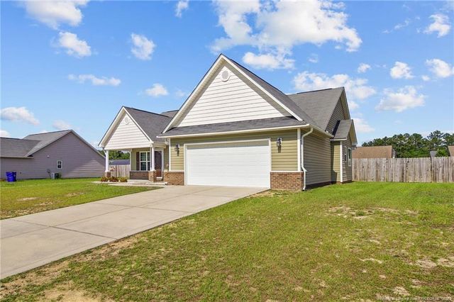 454 Blackhawk Lane, Raeford, NC 28376